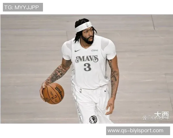 浓眉上半场表现平平10投仅3中贡献7分10篮板数据却依然全面