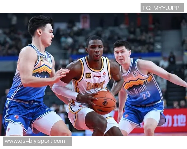 父子同台竞技雄鹿国王对决哈姆父子三人齐聚赛场展现篮球魅力